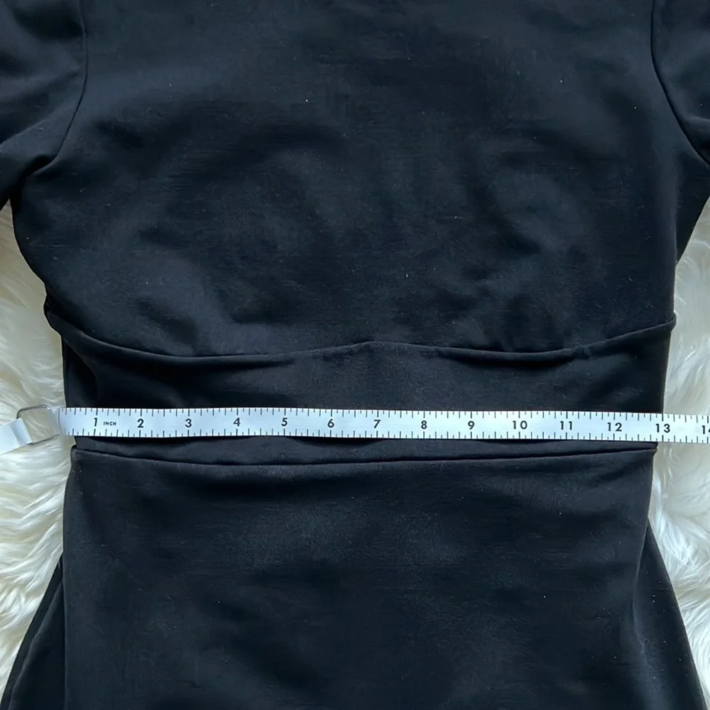 Susana Monaco Open Back Sexy Little Black Short Sleeve Stretch Mini Dress M 6 8 - Picture 7 of 12